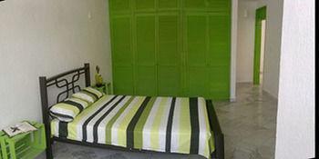Orquideas Hostel Cancun Ngoại thất bức ảnh